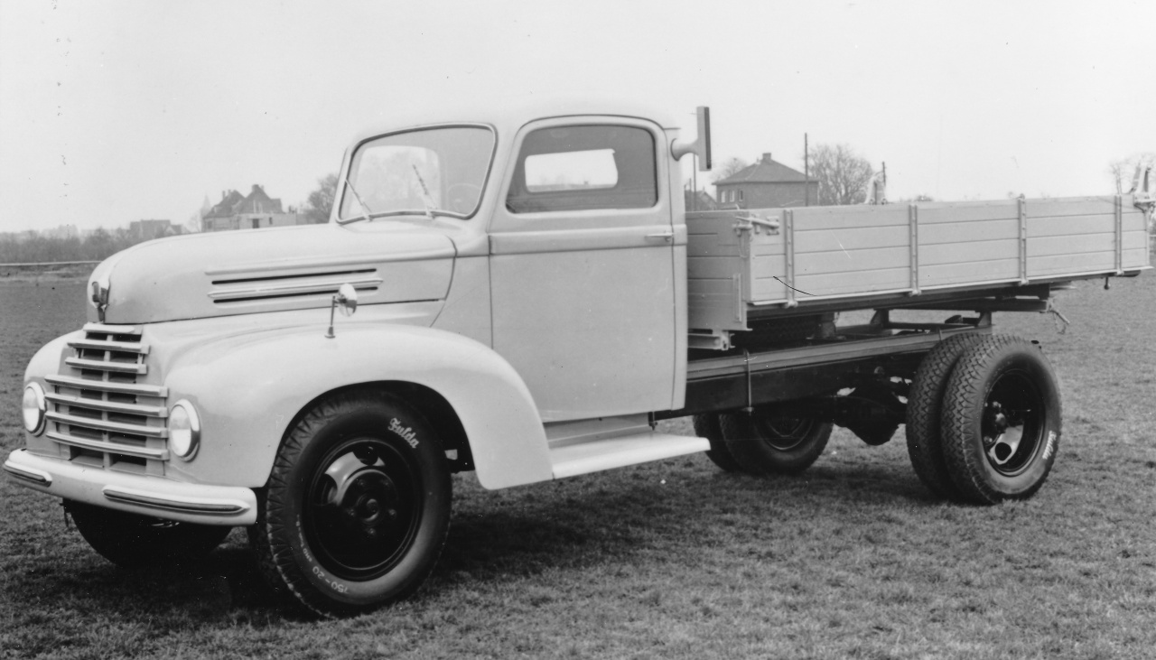 Ford 3 Tonner BB (1951) - Foto eines Ford LKW/Bus-Modells